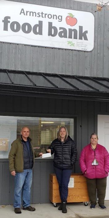 ADGC Donation to Armstrong food bank - Glenn, Jennifer and Karen October 29 2021