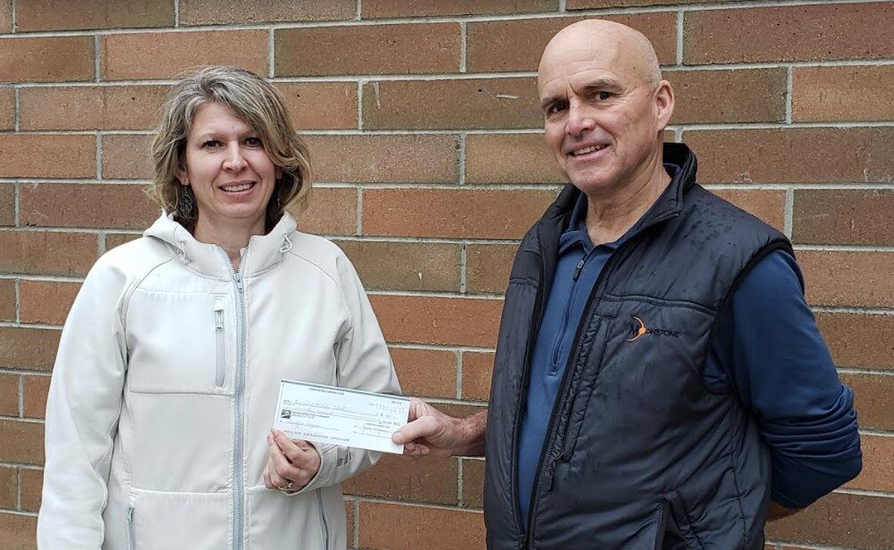 ADGC Presentation to Cora-Lee Baker of Len Wood Middle School and Glenn Gytenbeek ADGC President Oct. 21 2021